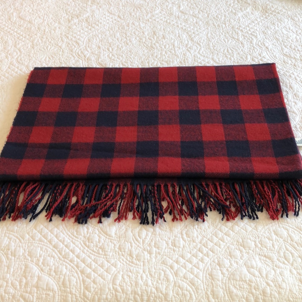 Buffalo check shawl